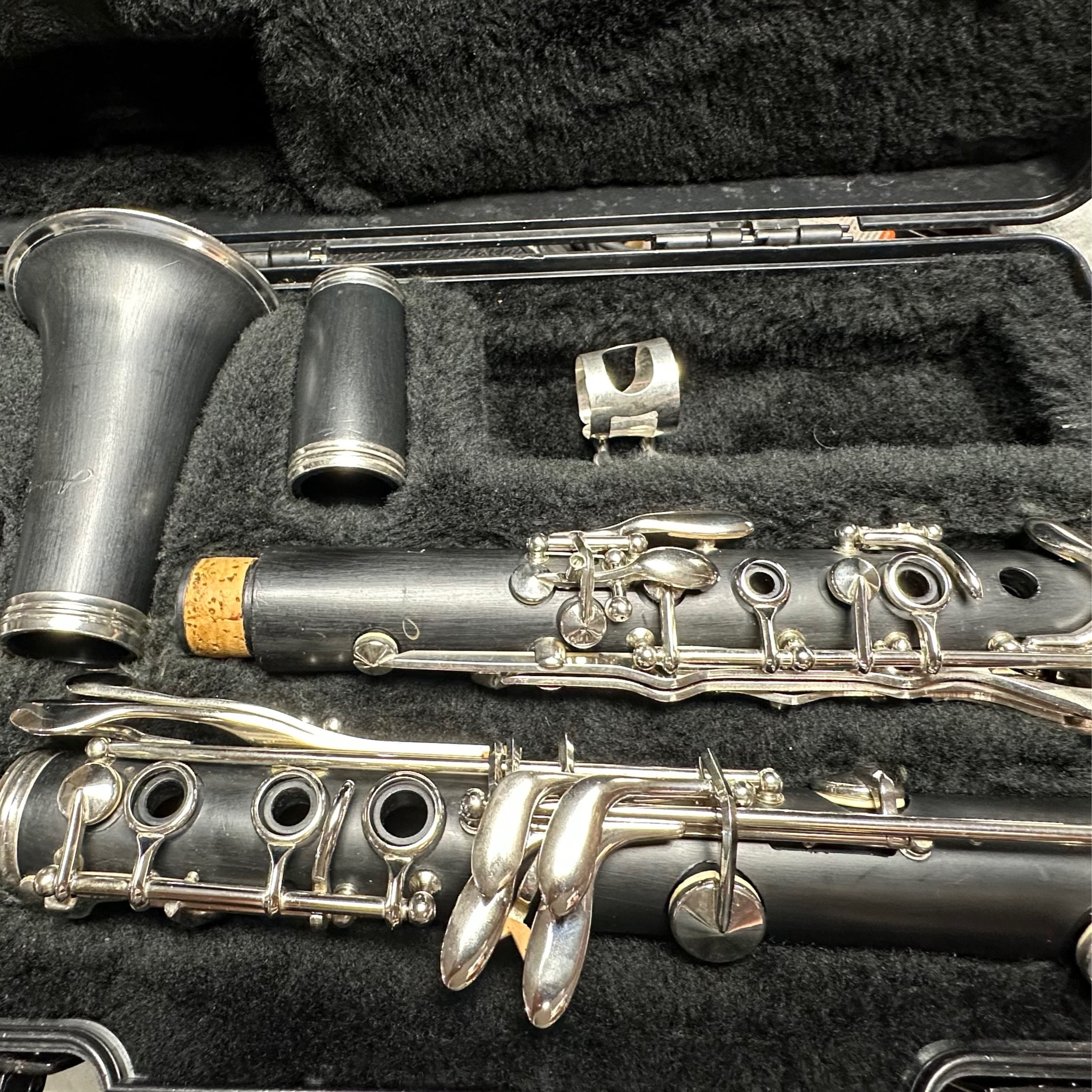 Armstrong clarinet sales